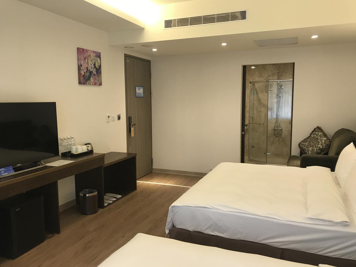 Hotel 晨光飯店 Chiayi Exterior foto